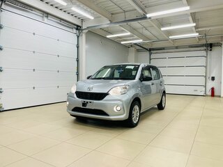 2018 Toyota Passo III, серый, 1049000 рублей, вид 2