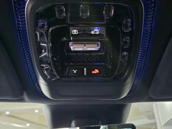 2026 Zeekr 9X 70 kWh, чёрный, 14500000 рублей - вид 28