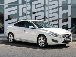 Volvo S60 II