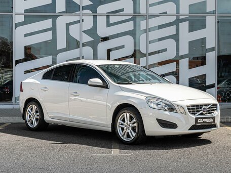 Volvo S60 II