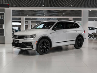 2020 Volkswagen Tiguan Allspace II, белый, 3200000 рублей, вид 1