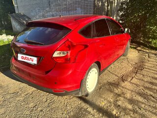 2013 Ford Focus III, красный, 570000 рублей, вид 4