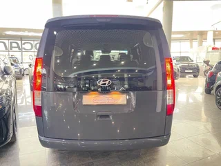 2026 Hyundai Staria I Рестайлинг, серый, 6999000 рублей, вид 3