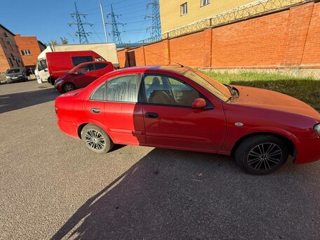 2005 Nissan Almera II (N16) Рестайлинг, красный, 300000 рублей, вид 4