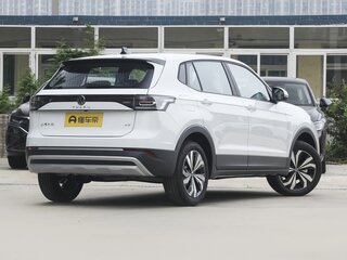 2026 Volkswagen Tharu XR, белый, 2150000 рублей, вид 4