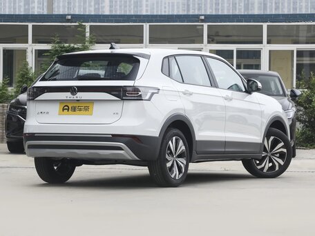 2026 Volkswagen Tharu XR, белый, 2150000 рублей, вид 4