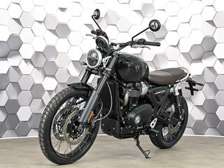 2024 Triumph Scrambler, чёрный, 1447000 рублей, вид 2