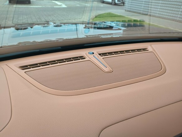 2024 Hongqi H9 I Рестайлинг, чёрный, 6490000 рублей - вид 18