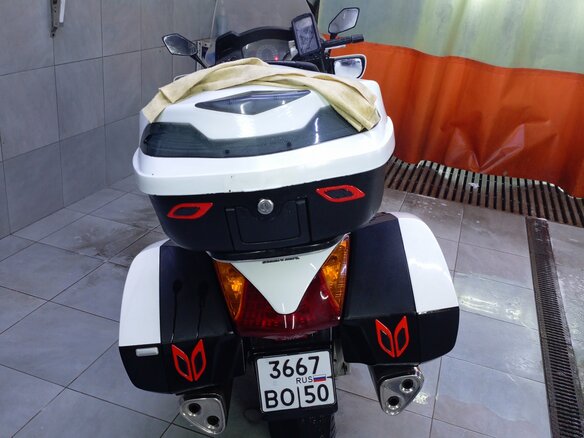 2004 Honda ST 1300, белый, 690000 рублей - вид 1