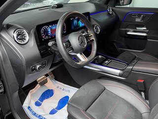 2024 Mercedes-Benz GLA 250 II (H247) Рестайлинг, чёрный, 6295000 рублей, вид 2