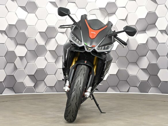 2021 Aprilia RS 660, чёрный, 969000 рублей - вид 4