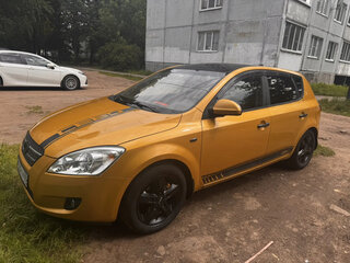 2009 Kia Ceed I, жёлтый, 600000 рублей, вид 3