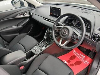 2023 Mazda CX-3 I Рестайлинг, белый, 1230000 рублей, вид 3