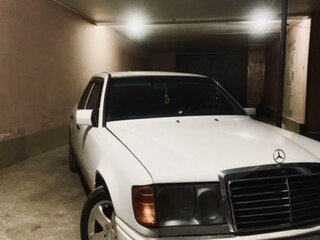 1992 Mercedes-Benz W124 200, белый, 230000 рублей, вид 1
