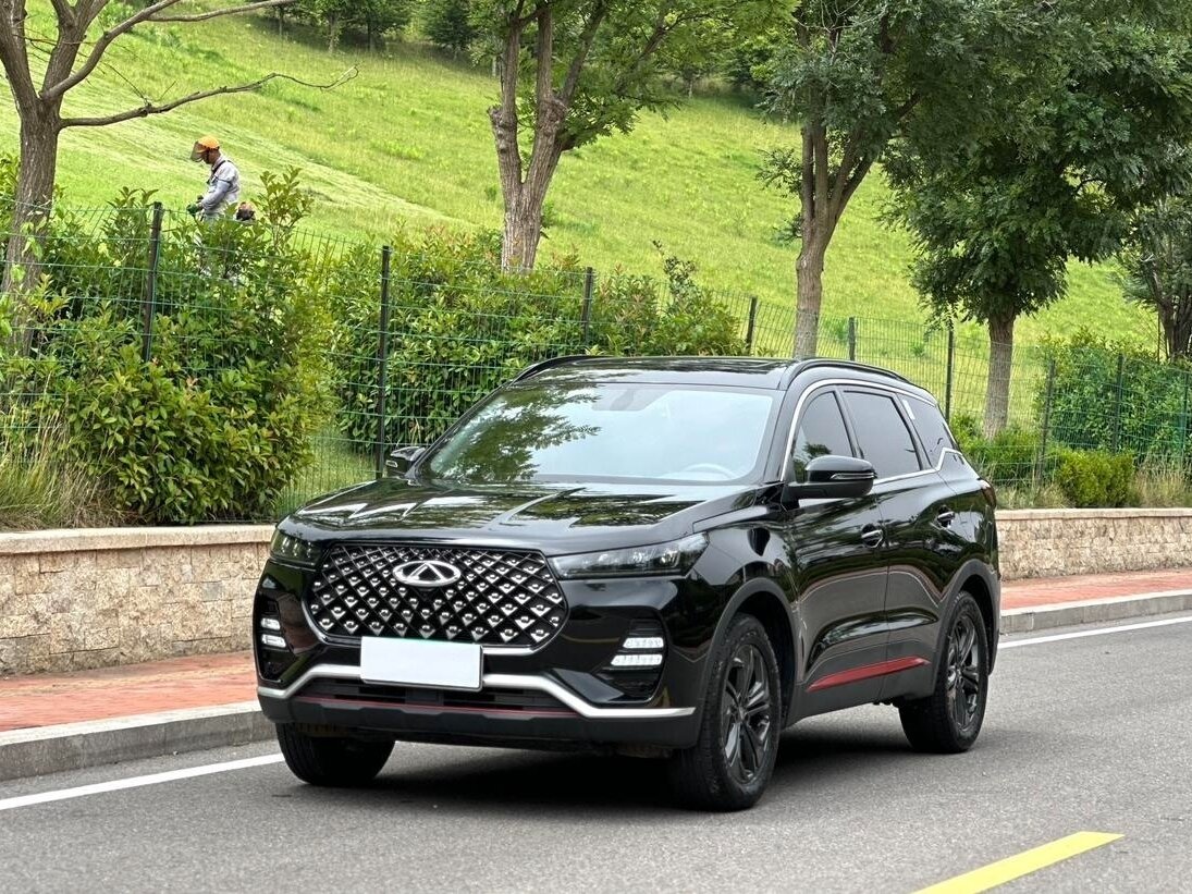 Открыть фотографии: Chery Tiggo 7 II