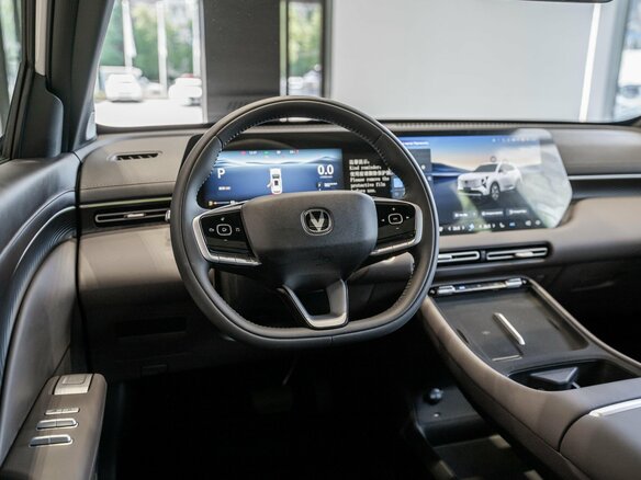2026 Changan UNI-S I Рестайлинг, белый, 3079900 рублей - вид 27