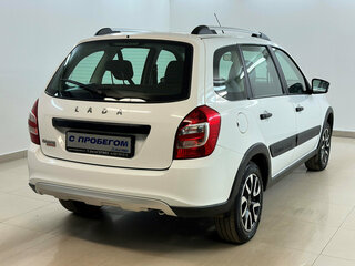 2024 Lada (ВАЗ) Granta Cross I Рестайлинг, белый, 925000 рублей, вид 4