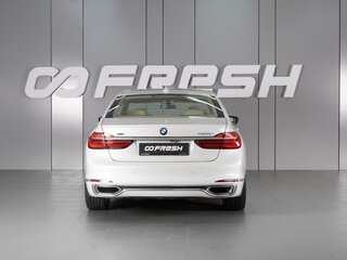 2015 BMW 7 серии Long 750Li xDrive VI (G11/G12), белый, 2999000 рублей, вид 4