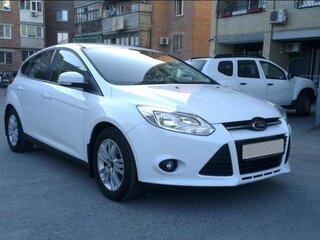 2012 Ford Focus III, белый, 1390000 рублей, вид 2