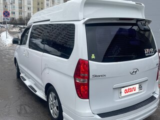 2013 Hyundai Grand Starex I, белый, 2400000 рублей, вид 4