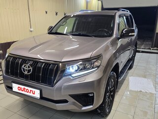 2020 Toyota Land Cruiser Prado 150 Series Рестайлинг 3, коричневый, 6490000 рублей, вид 1