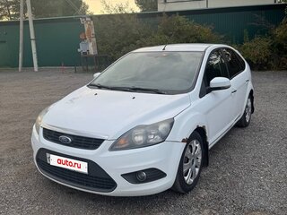 2010 Ford Focus II Рестайлинг, белый, 440000 рублей, вид 2