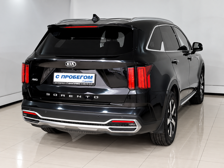 2021 Kia Sorento IV, чёрный, 2800000 рублей, вид 4