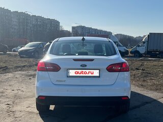 2017 Ford Focus III Рестайлинг, белый, 1250000 рублей, вид 5