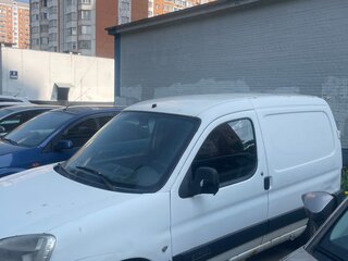 2008 Citroen Berlingo I Рестайлинг, белый, 200000 рублей, вид 3