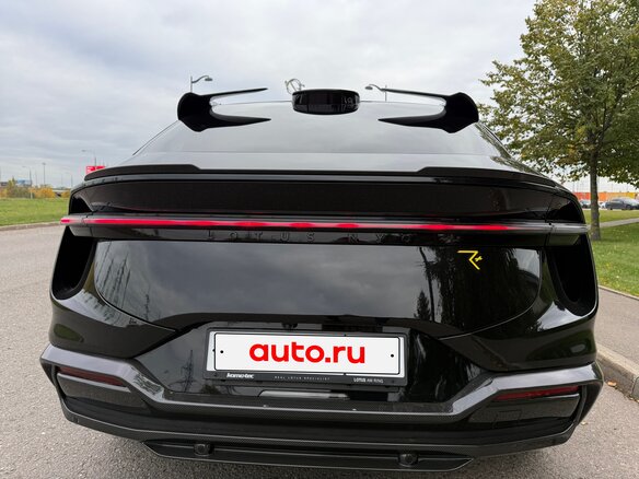 2023 Lotus Eletre R, чёрный, 11950000 рублей - вид 11