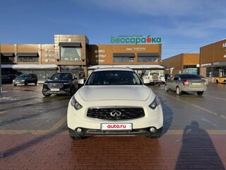 2010 Infiniti FX37 II (S51), белый, 1950000 рублей, вид 3
