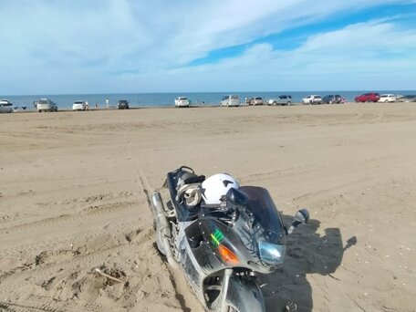 1997 Kawasaki ZZR 400, чёрный, 160000 рублей, вид 2