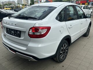 2026 Lada (ВАЗ) Granta Active Cross I Рестайлинг, белый, 1246000 рублей, вид 5