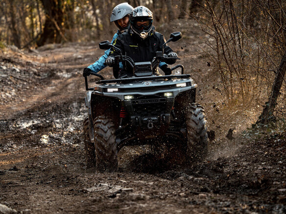 2026 CFMoto CFORCE 500 EPS, красный, 999900 рублей - вид 6