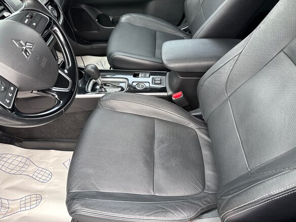 2018 Mitsubishi Outlander III Рестайлинг 2, синий, 2050000 рублей - вид 7