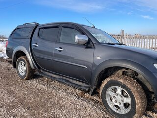 2012 Mitsubishi L200 IV, серый, 1300000 рублей, вид 2