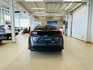 2017 Toyota Prius PHV ZVW52 IV (XW50), серый, 2199900 рублей, вид 5