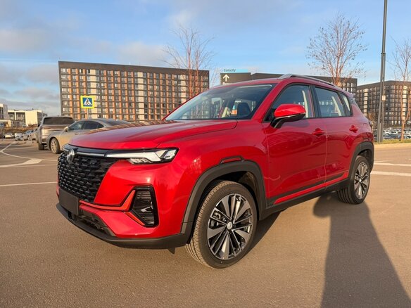 2024 Changan CS35 Plus I Рестайлинг, пурпурный, 2050000 рублей