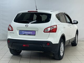 2012 Nissan Qashqai I Рестайлинг, белый, 1073000 рублей, вид 4