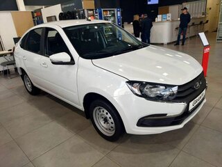 2026 Lada (ВАЗ) Granta I Рестайлинг, белый, 1119690 рублей, вид 2