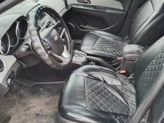 2011 Chevrolet Cruze I, серый, 570000 рублей, вид 4