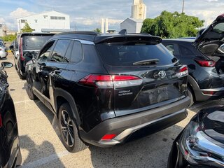 2023 Toyota Corolla Cross I, чёрный, 1650999 рублей, вид 4