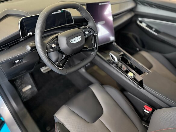 2026 Geely Atlas II, чёрный, 4229990 рублей - вид 17