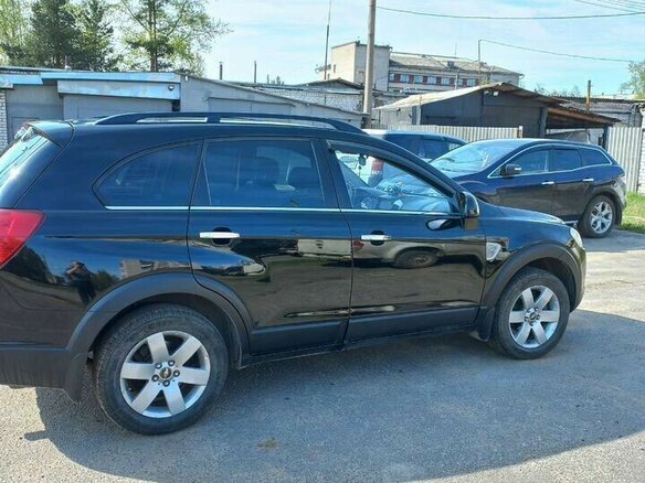 2008 Chevrolet Captiva I, чёрный, 800000 рублей - вид 1