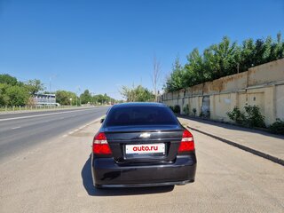2010 Chevrolet Aveo I Рестайлинг, чёрный, 270000 рублей, вид 3