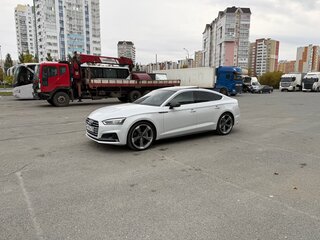 2019 Audi A5 II (F5), серебристый, 3740000 рублей, вид 4