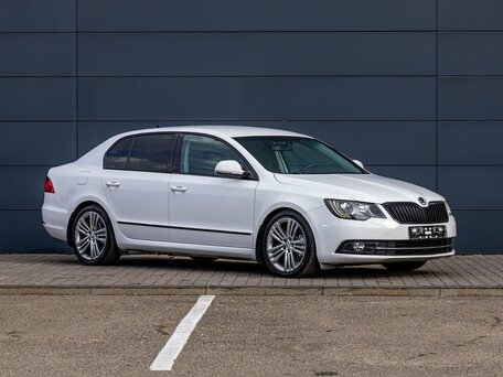2013 Skoda Superb II Рестайлинг, белый, 1255000 рублей, вид 3