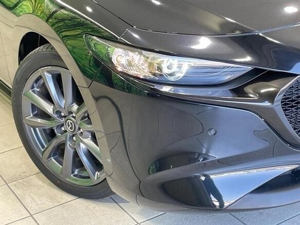 2020 Mazda 3 IV (BP), чёрный, 1435000 рублей - вид 5