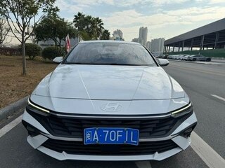 2023 Hyundai Elantra VII (CN7) Рестайлинг, белый, 1400000 рублей, вид 2