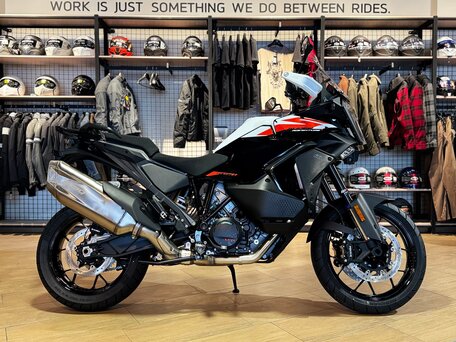 2026 KTM 1390 Super Adventure S Evo, чёрный, 2650000 рублей, вид 1